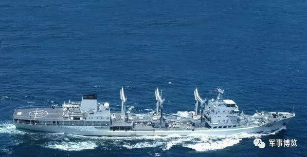 中国海军巨型"奶妈"服役,帅到爆,将成为未来舰队核心