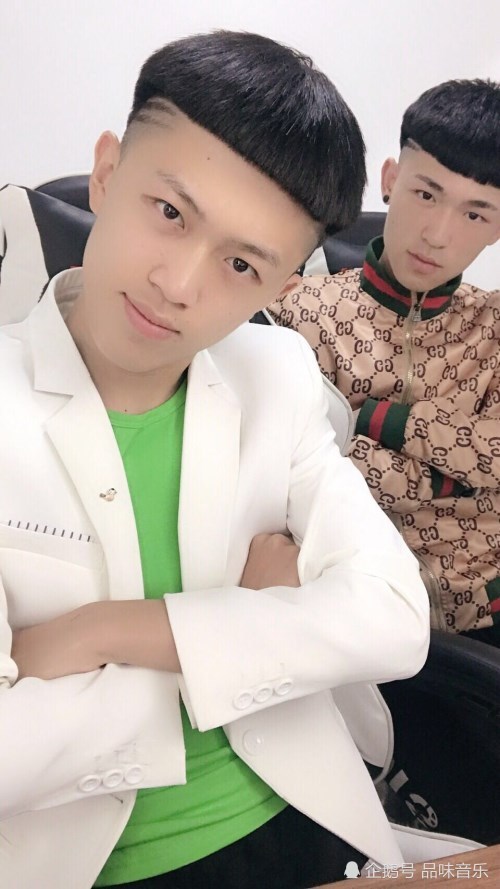 快手最强团队牌家,广场舞地位受到冲击