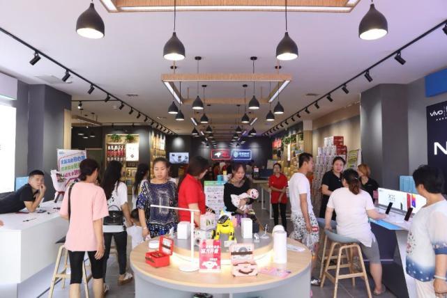 陕西首家移动京东专卖店开业,2018年计划省内