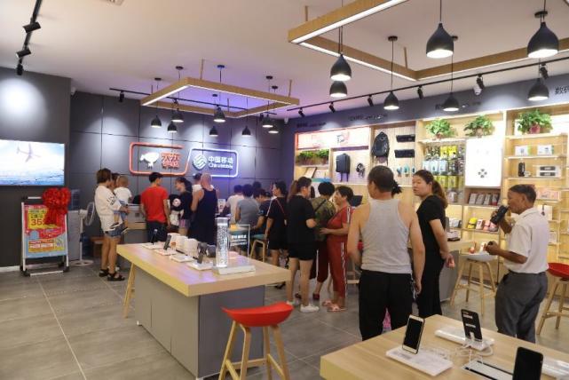 陕西首家移动京东专卖店开业,2018年计划省内