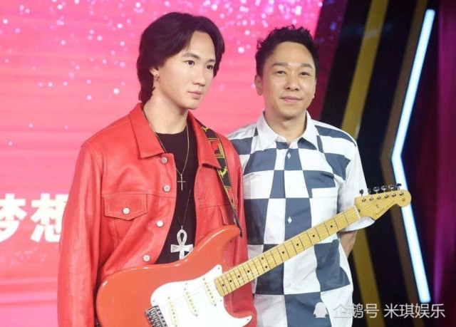 黄家驹这首歌被自己翻唱而火,听哭无数人后流