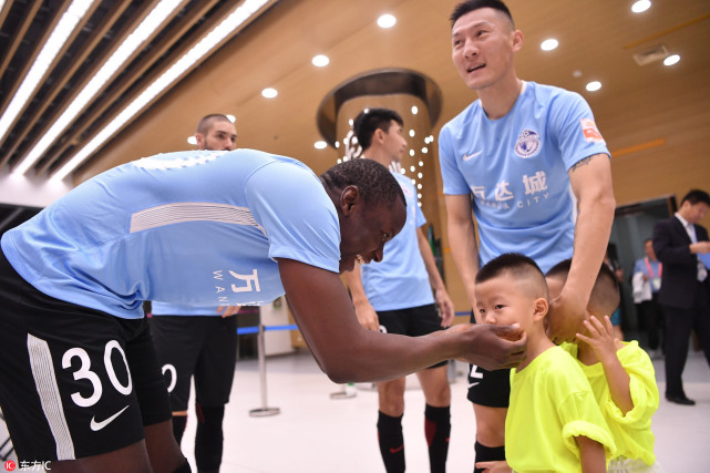 盘点中超老将进球:詹姆斯领衔 周挺保持新记录