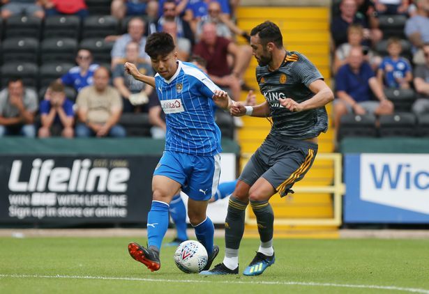 专访狼队中国小将何朕宇:踢英超进国足两步走