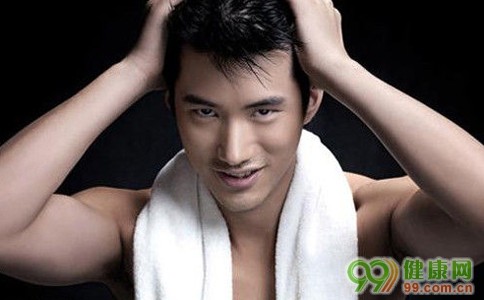 中年<em>男人头发稀疏怎么办</em>_订阅_腾讯网