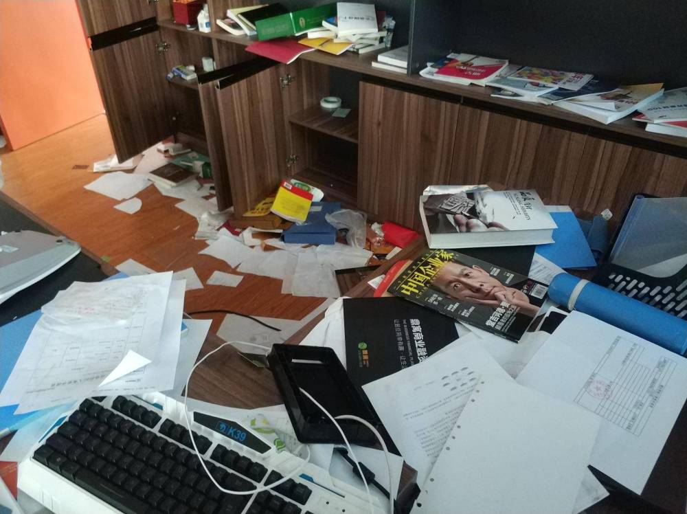 杭州长租公寓爆雷前传:业务员每个月跑8万业绩