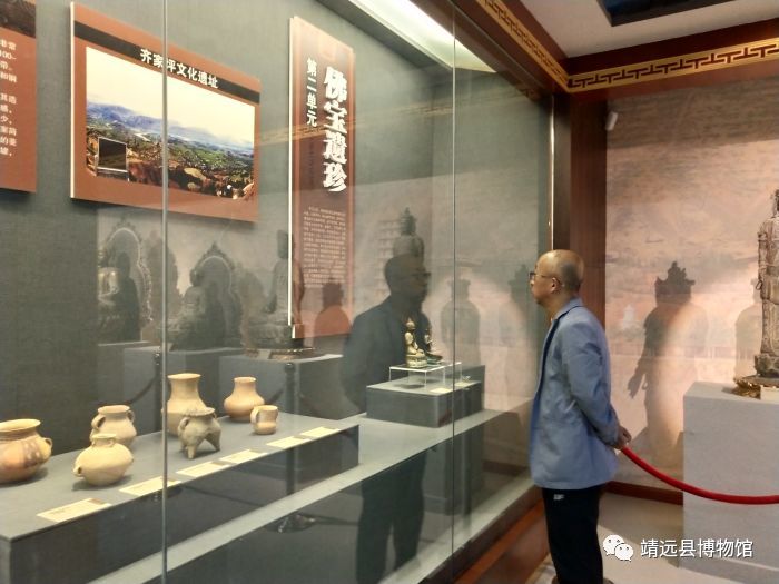 靖远县博物馆与东街社区开展"走出去 请进来" 宣传