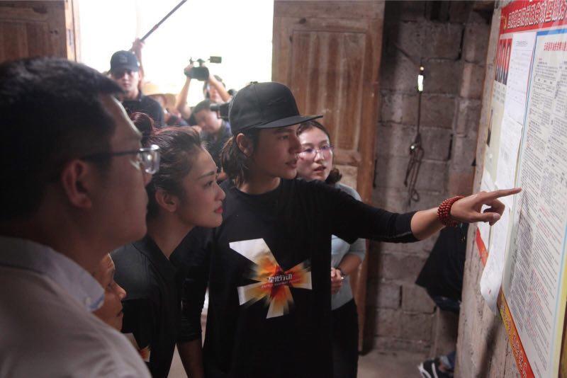 一线丨陈坤变土申大哥炒腊肉 扶贫重庆云阳分