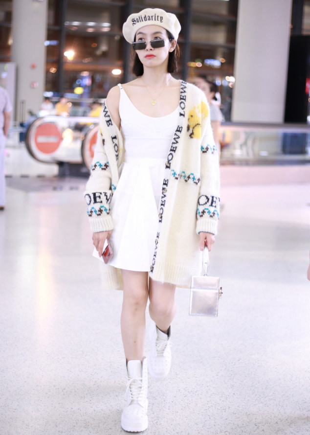 当宋茜撞衫孙怡后，不好好穿衣服的酷girl竟输给了乖乖女
