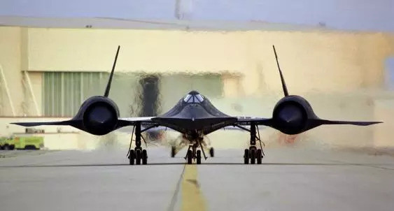 踢馆:我国能否在极短时间内将歼11改装成咆哮