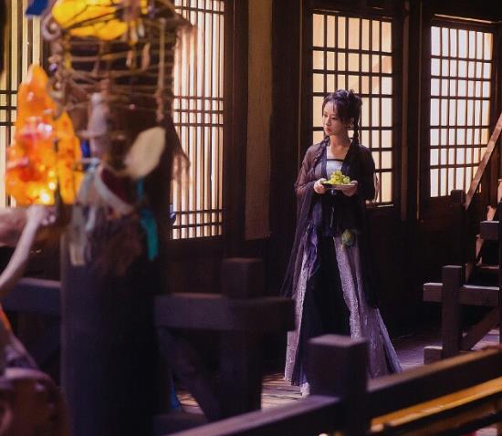 香蜜：杨紫有过的三套黑衣装扮，第一套显纯真，第三套太悲情