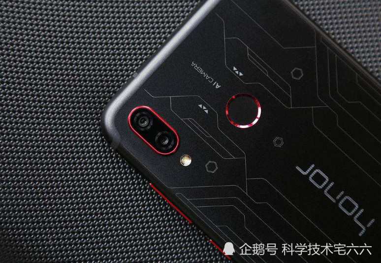 新款iPhone性能大增,领先所有安卓手机一年?