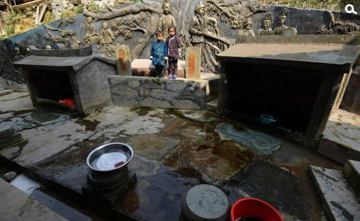 ݴկ700Ȣ òҩƽ̥Ա