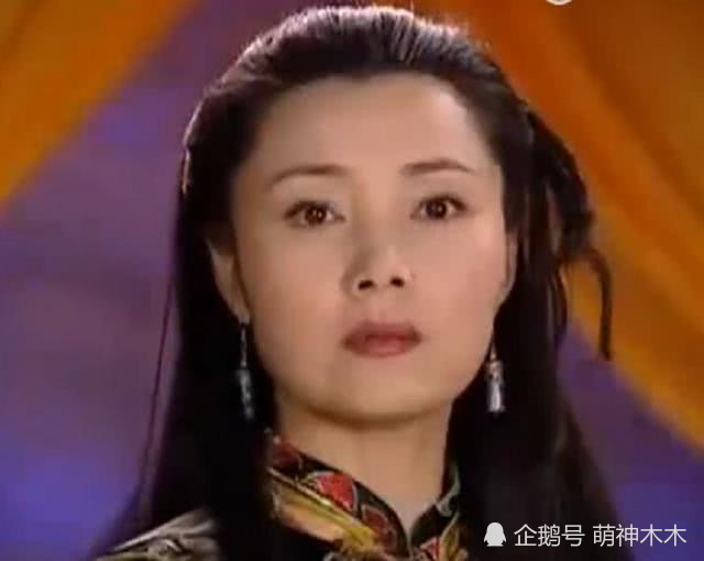 她是《还珠3》里的最美继后,跟丈夫患难与共,