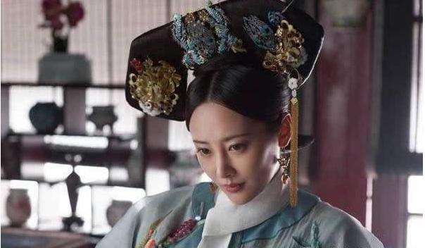 《如懿传》炩妃出身似樊胜美，进宫遭遇比魏璎珞惨，难怪腹黑毒辣