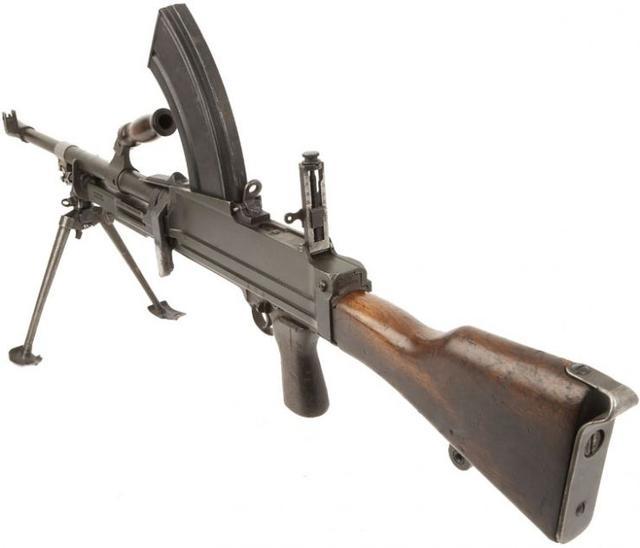 二战著名轻机枪排名,哪种性能最好?布轮式捷克式九六