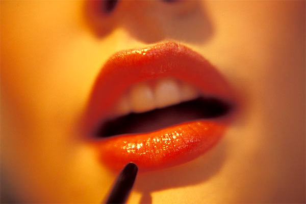 有趣的口红效应