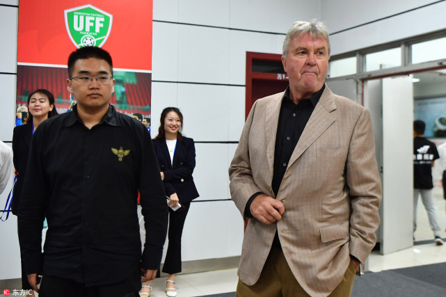 希丁克邀永昌旧帅助阵U21 已备一摞材料考察