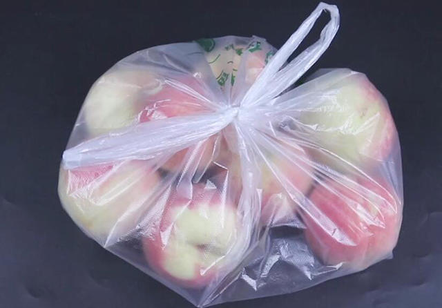 塑料袋死结难解开?教你一招,不用剪不用撕,5秒钟轻松