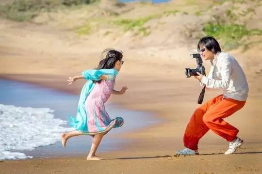 杭州一位爸爸带着女儿走遍世界! | 旅拍美翻了!