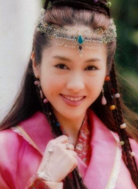 他是黎姿理想型，戏中迷倒无数女神，戏外感情成谜，53岁仍单身