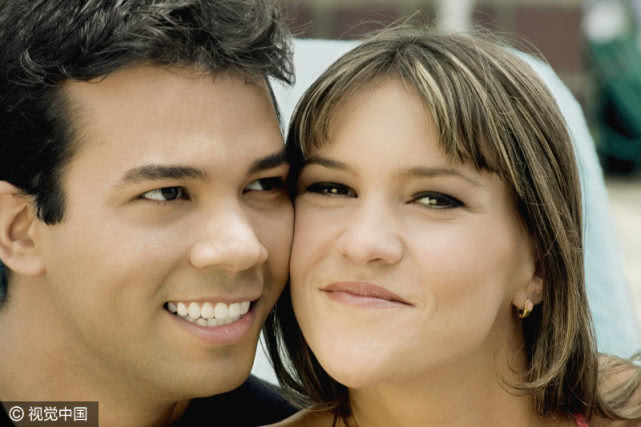 女友我已经给你8万彩礼了,你又要加2万,太过分