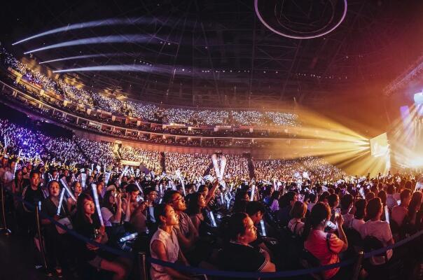 滨海橙里总冠名张韶涵巡回演唱会福州站,与你