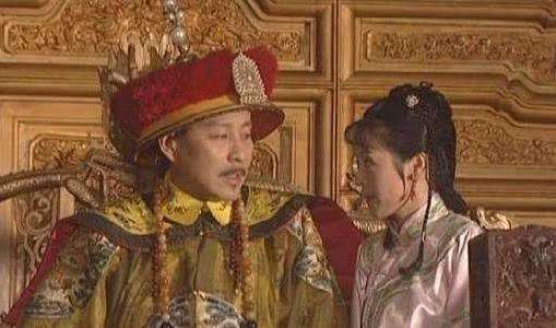 蓝齐儿格格的历史原型是荣宪公主,是康熙皇帝的第三个女儿,出生在康熙