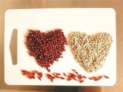 三伏天!体内湿气不除,脾湿犯困嗜睡,气虚乏力头