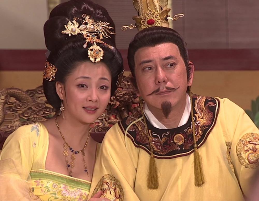 此人才华冠绝古今,早发现了安禄山要谋反,但是