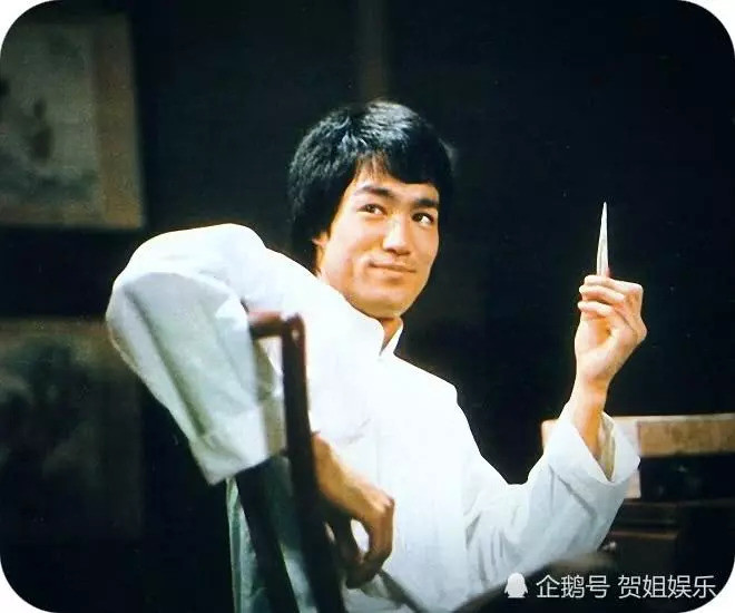 他出道比成龙早，曾创下百万票房新纪录，今67岁对戏甄子丹
