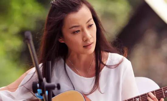 徐梵溪《<em>我的宝贝</em>》<em>诠释</em>女文青被骂不轻_订阅