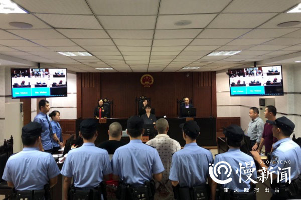 重庆法院集中宣判十件恶势力犯罪案件
