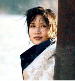 李娜、韩磊、献唱《嫂子颂》 细细聆听,慢慢品