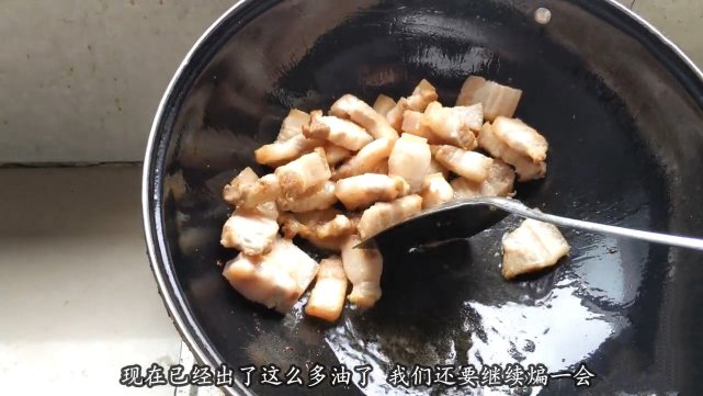 红烧肉正宗做法,配料和诀窍都给你,肥而不腻,入