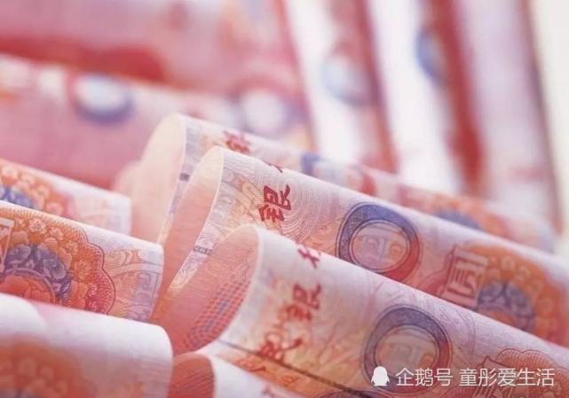假如有一个亿的人民币,按重量称的话到底有多重呢?这里算出来了
