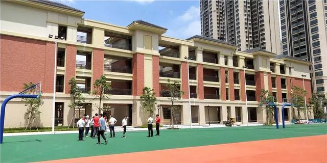 广州开发区第二小学北校区书法教室