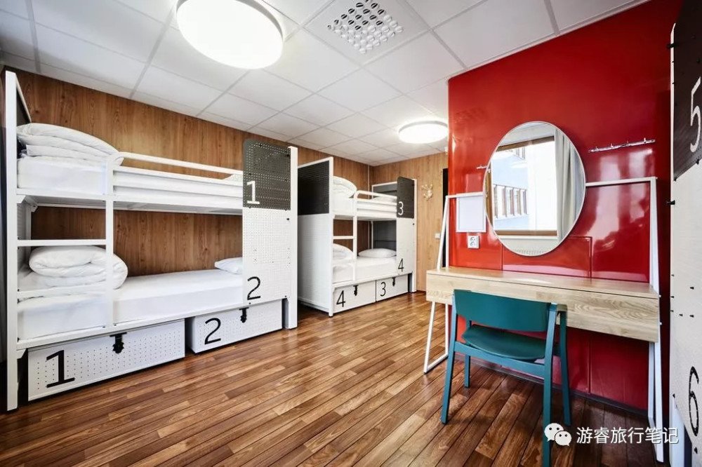 疑似反转?一文读懂中国一家三口在瑞典被丢坟