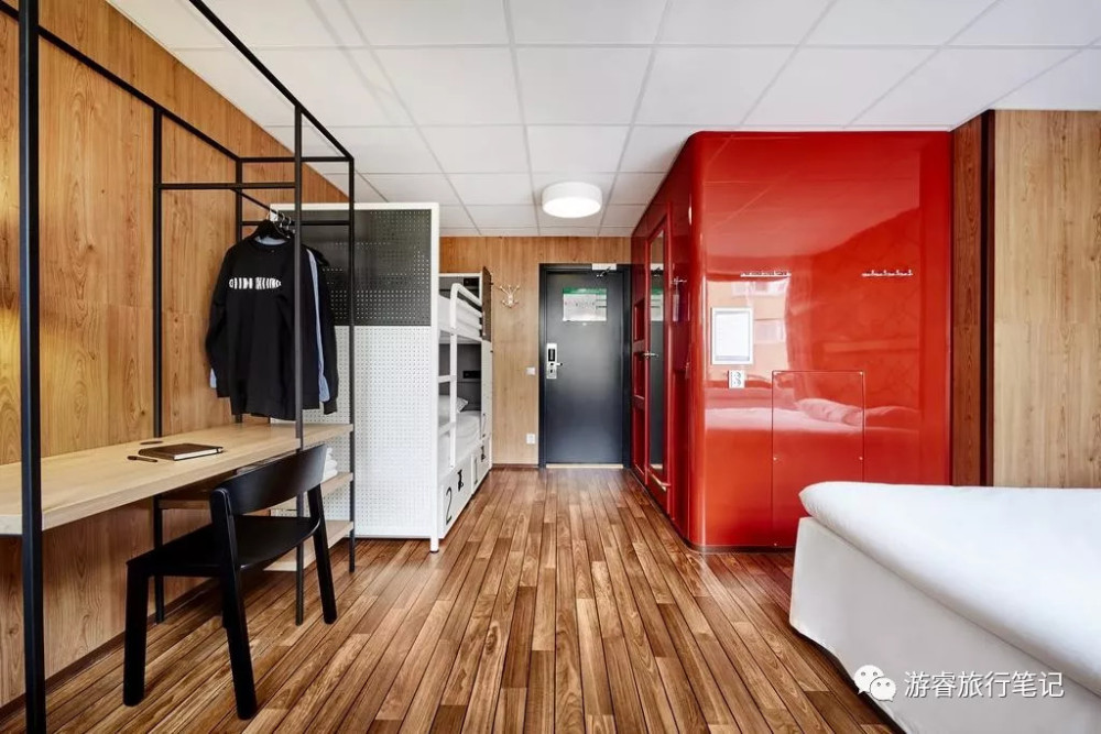 疑似反转?一文读懂中国一家三口在瑞典被丢坟