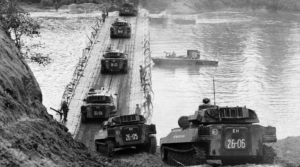 西方81到东方18,还能再次震惊世界吗?