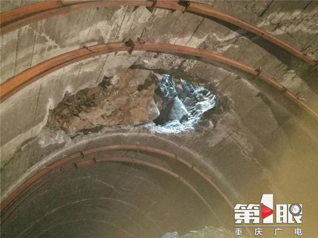 国道319武隆段一隧道发生塌方 当地交通中断