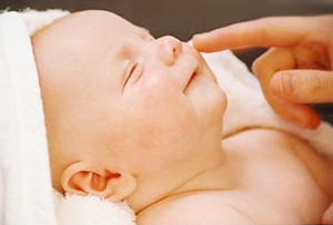 夏季如何给宝宝去痱子