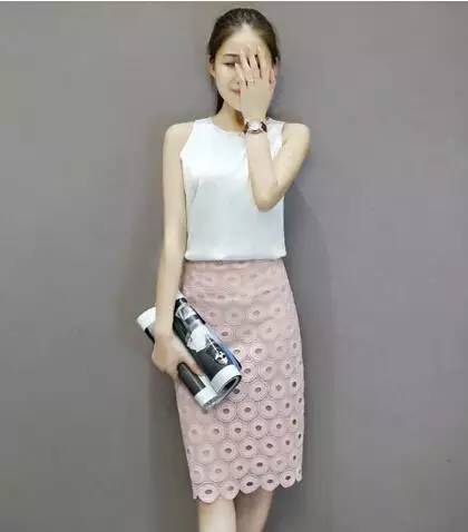 1米6以下姑娘这样穿裙装,真是好看又显高!