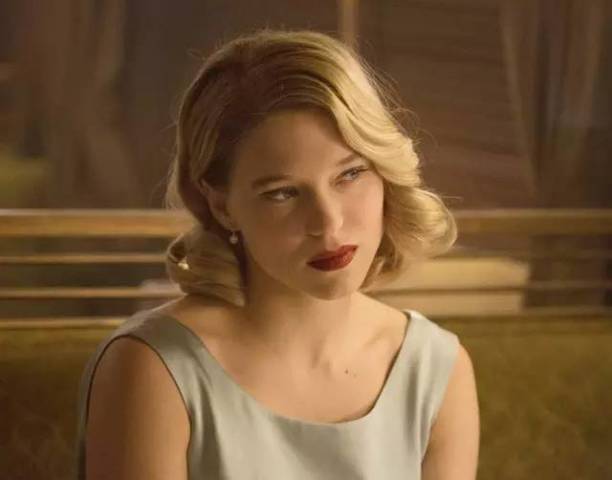 新007<em>邦女郎</em>成双!法意两国女神谁更香艳?_订