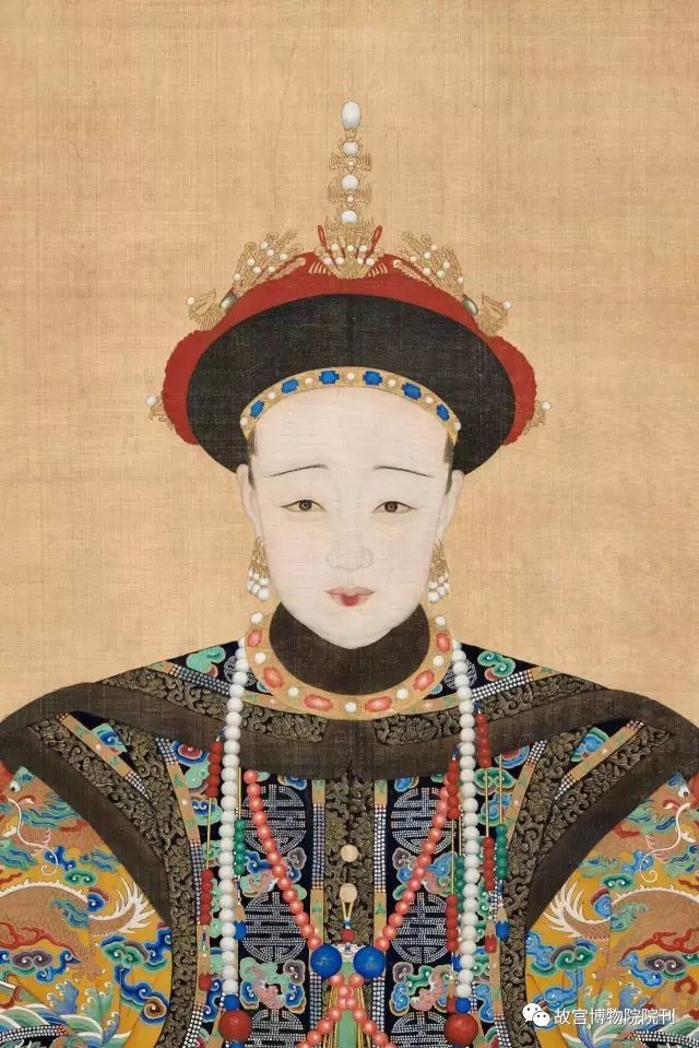 清朝《孝穆皇后朝服像》与寿皇殿御容像,画像真实性有