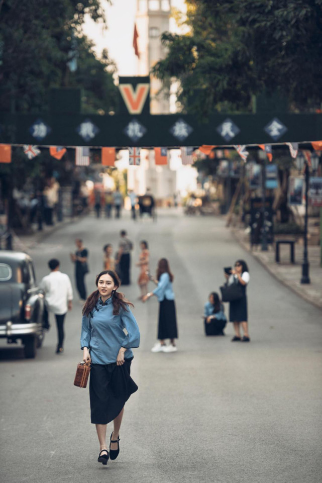 8D网红重庆带你玩穿越 时光倒流70年回到民国