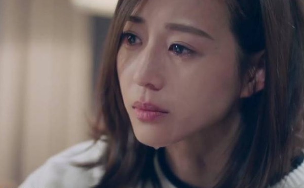 张钧宁否认与林哲乐恋情:当我朋友好衰,又要跪