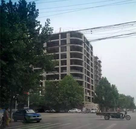 楼市<em>危情</em>下的建筑工:失业与彷徨_订阅_腾讯网
