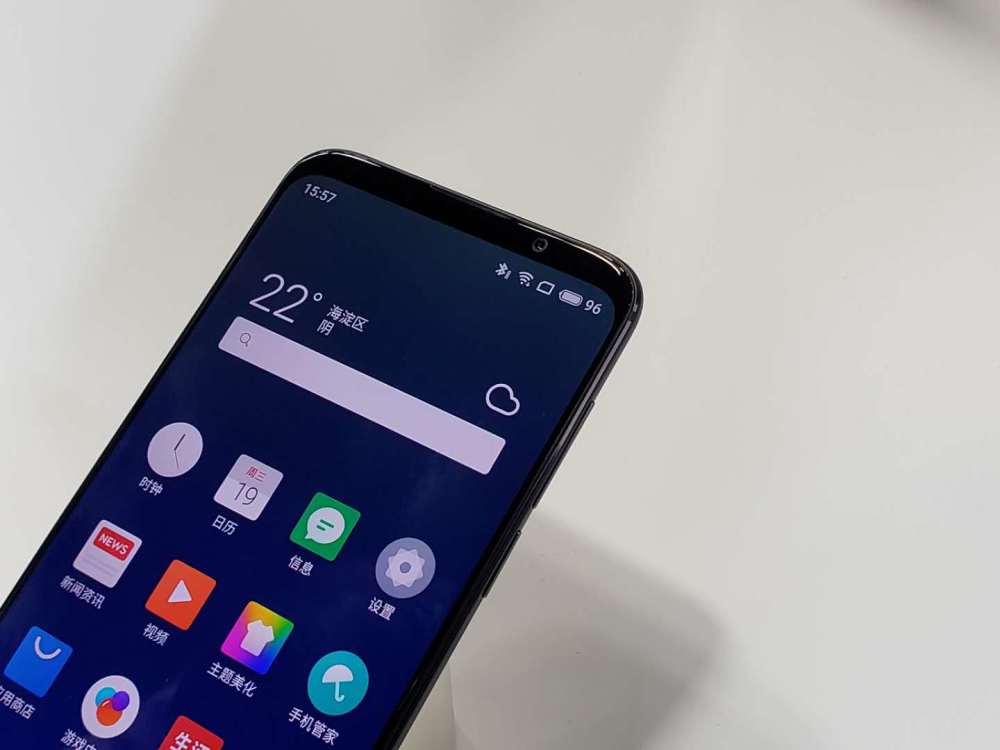 魅族16X现场上手:质感依旧出色 2000元档位绝