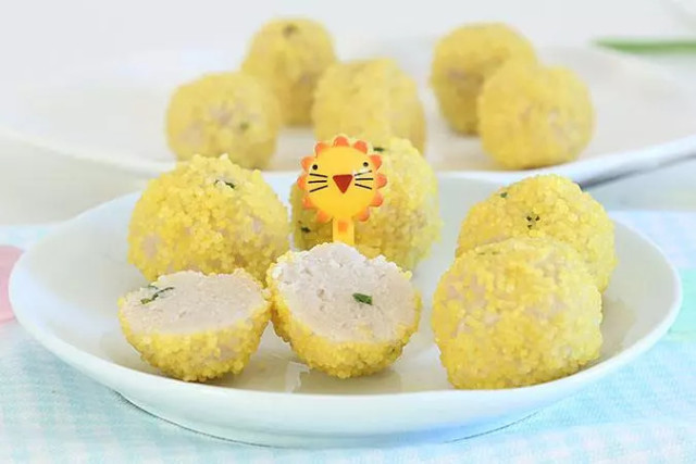 640