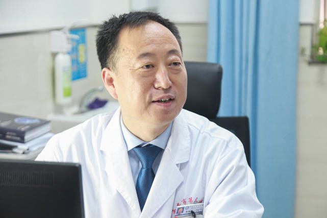 第二期颈腰椎疾病联合门诊举行 为患者带来一